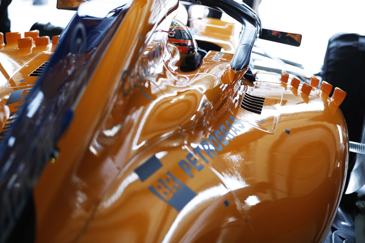 マクラーレン、“5月にMCL33の開発中止”説を否定