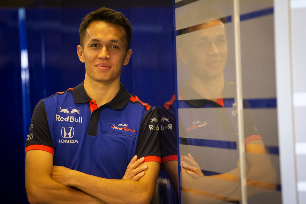 アレクサンダー・アルボン 「F1カーですぐにペースを発揮することが目標」