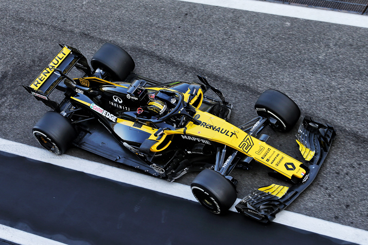 ルノーF1 「2019年の燃料使用量の増加はマシン重量との妥協を生む」