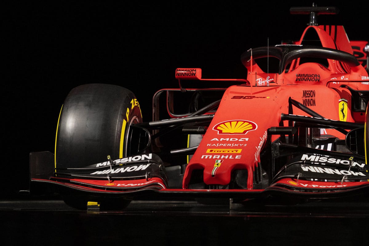 2019年のF1マシンは“への字”型フロントウイングがトレンド？