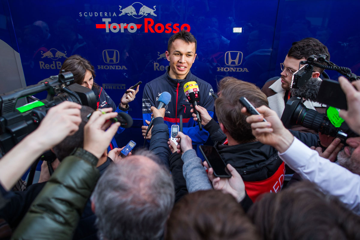アレクサンダー・アルボン 「“悪夢”のF1テストデビューになりそうだった」