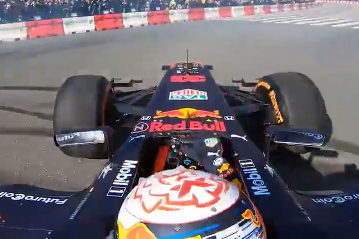 【動画】 マックス・フェルスタッペン 車載映像 - Red Bull Showrun Tokyo