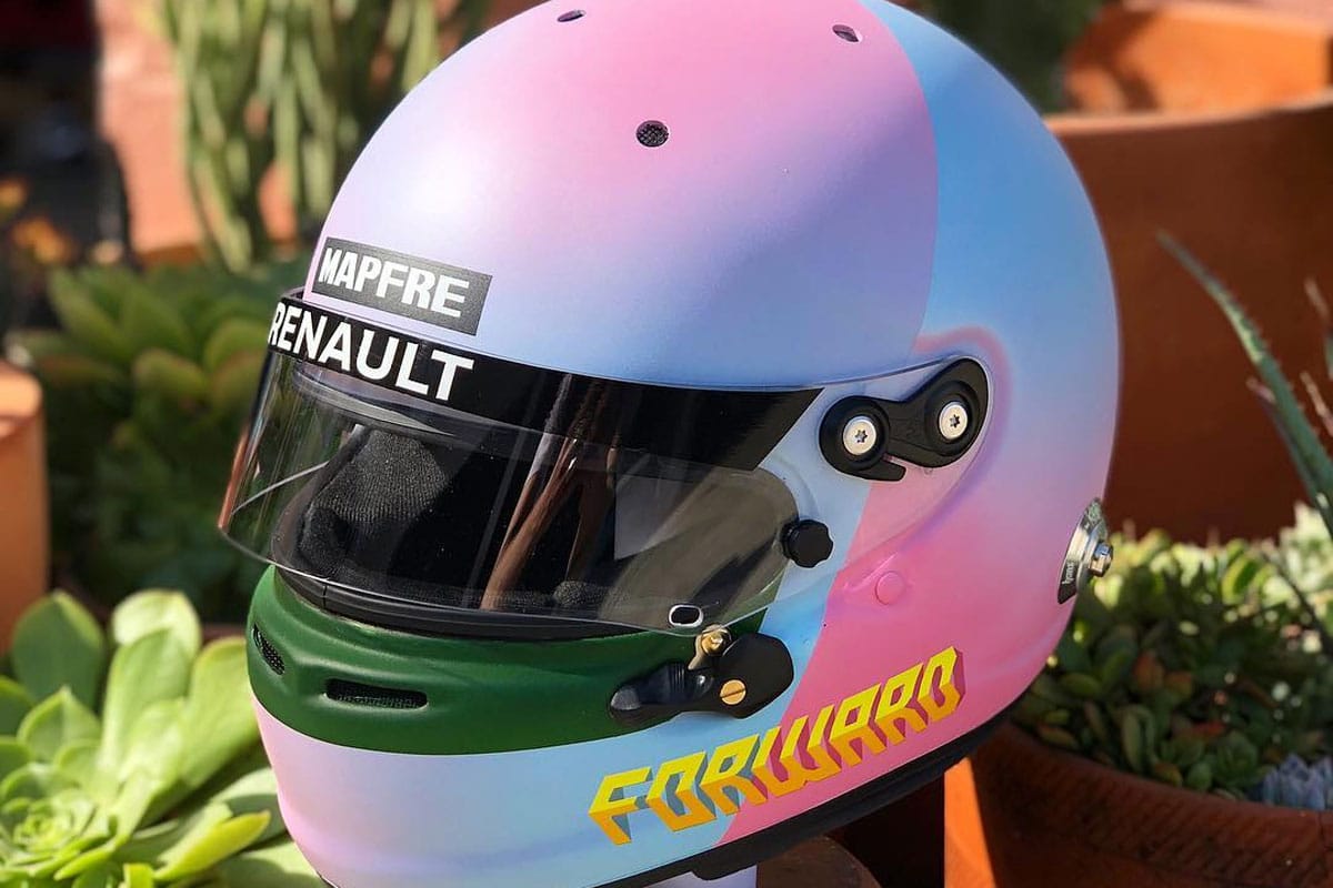 ダニエル・リカルド、2019年のF1ヘルメットを公開