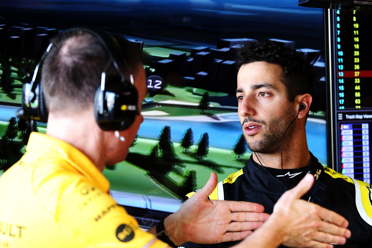 ルノーF1チーム、開幕戦でのダニエル・リカルドのパフォーマンスに失望