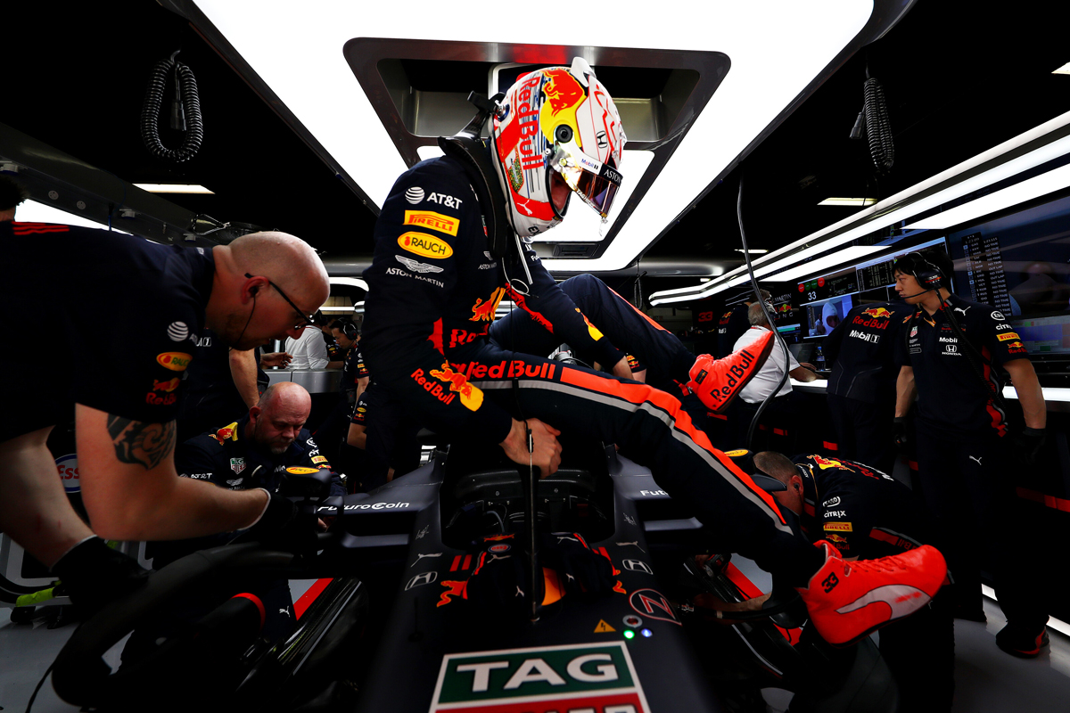 レッドブル・ホンダ、マックス・フェルスタッペンにオイル漏れのトラブル