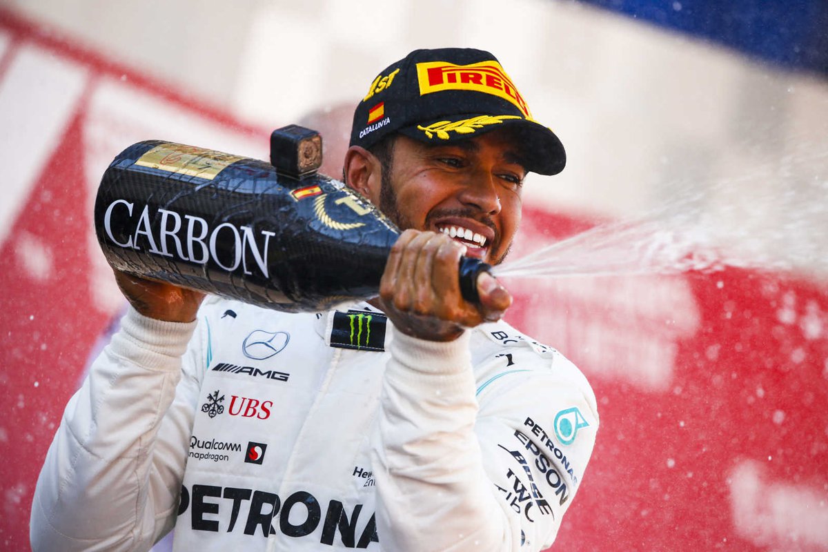 F1スペインGP 結果 | ルイス・ハミルトンVでメルセデス5戦連続1-2の快挙