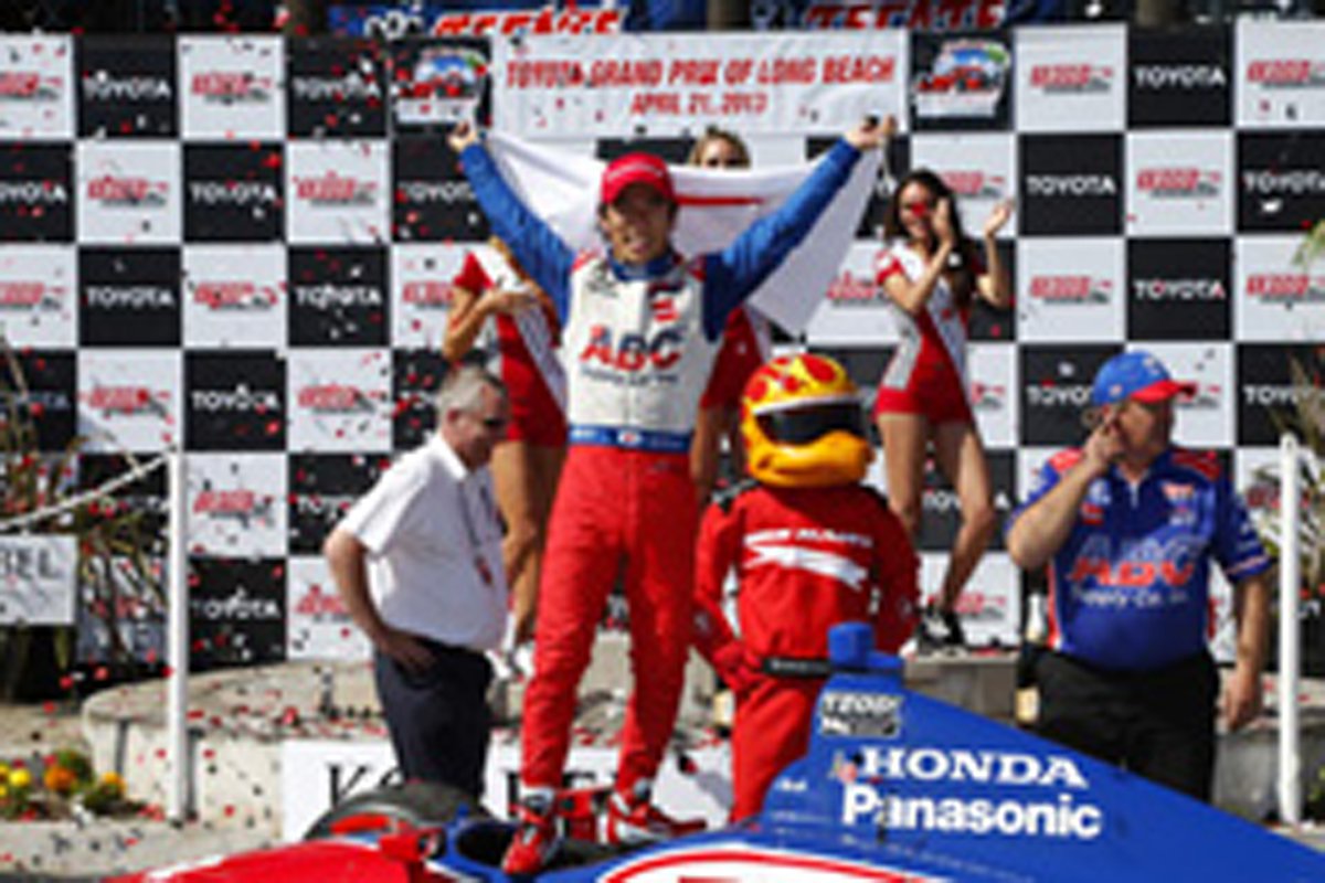 佐藤琢磨、インディカーで日本人初優勝!!