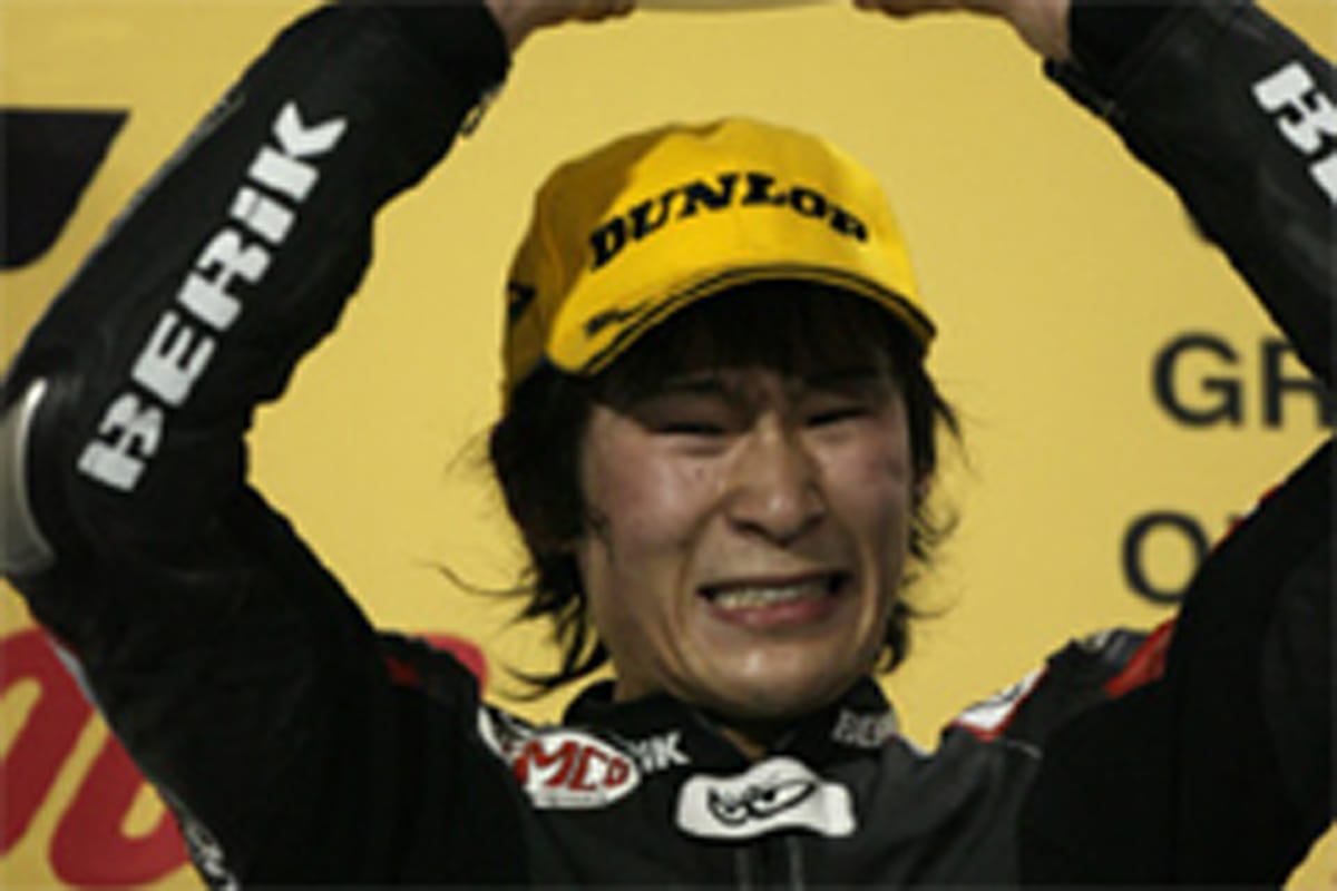 富沢祥也、レース中に事故死 (Moto2)