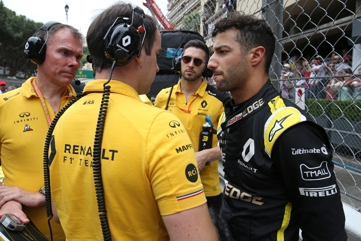 ダニエル・リカルド、ルノーのF1モナコGPでの戦略判断に不満