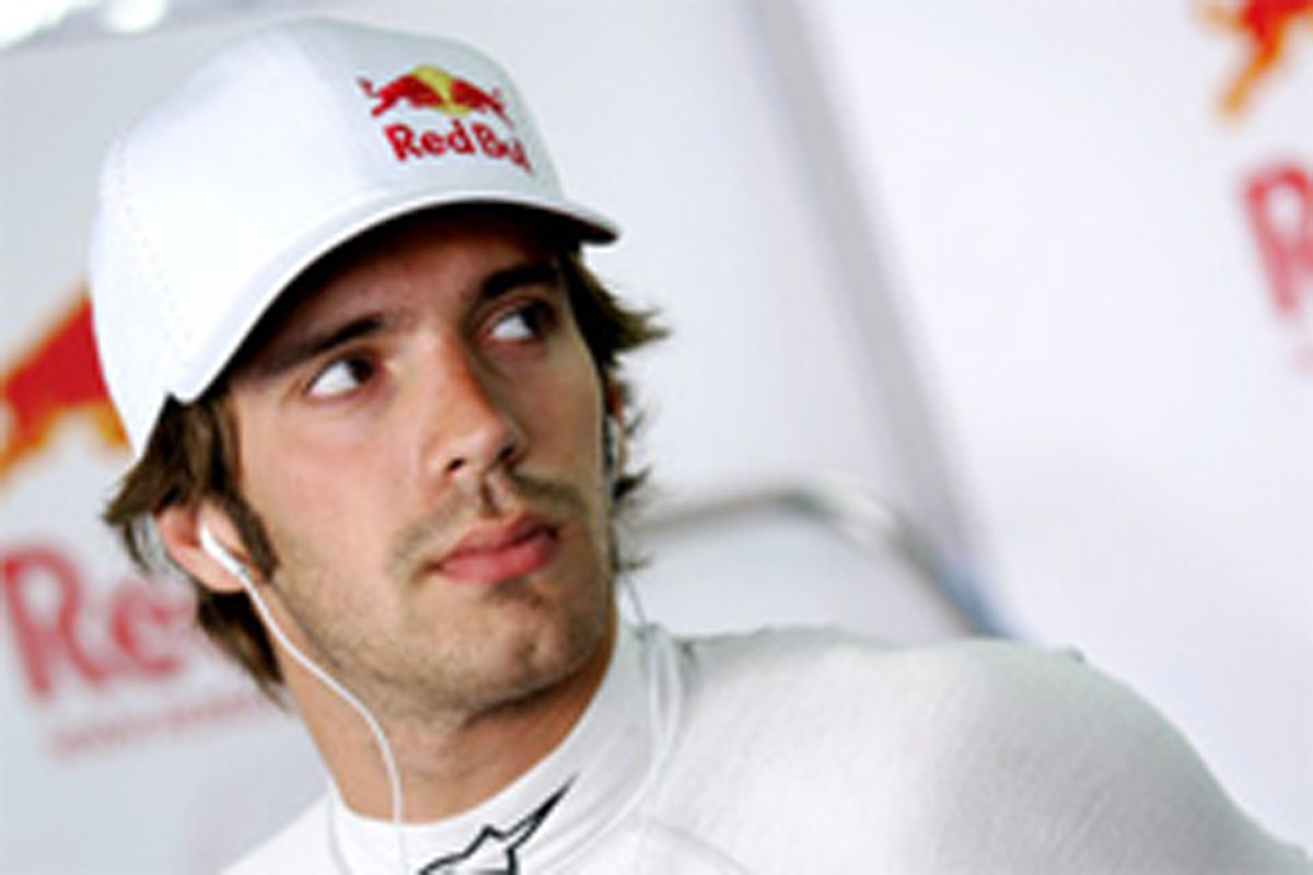 ジャン・エリック・ベルニュ、レッドブル RB7に取り組む
