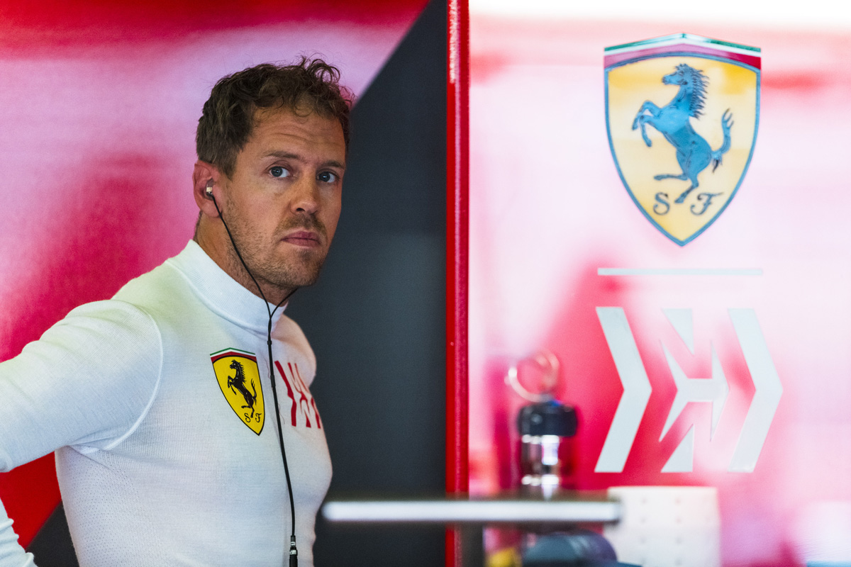 マーク・ウェバー 「ベッテルはF1キャリアの岐路に立っている」