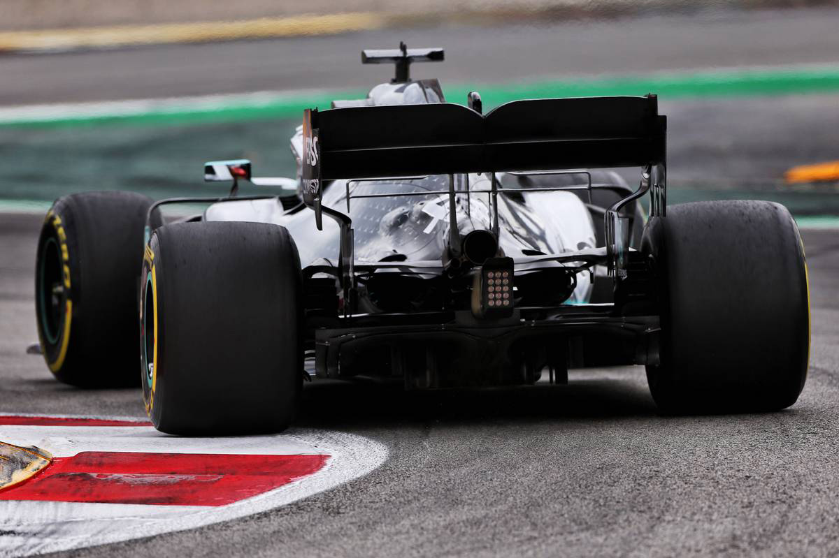 メルセデス、F1カナダGPで“フェーズ2”エンジンを導入