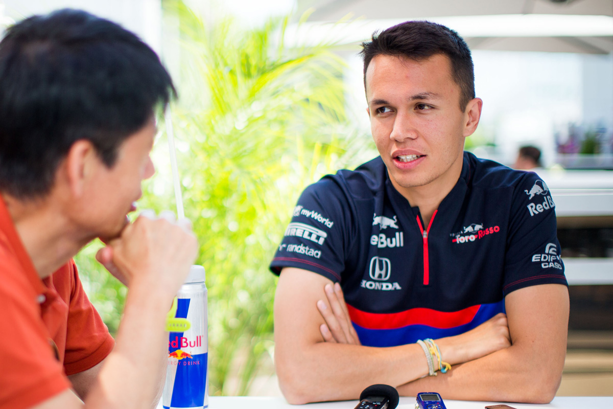 アレクサンダー・アルボン 「初めはF1での生活に少し萎縮していた」
