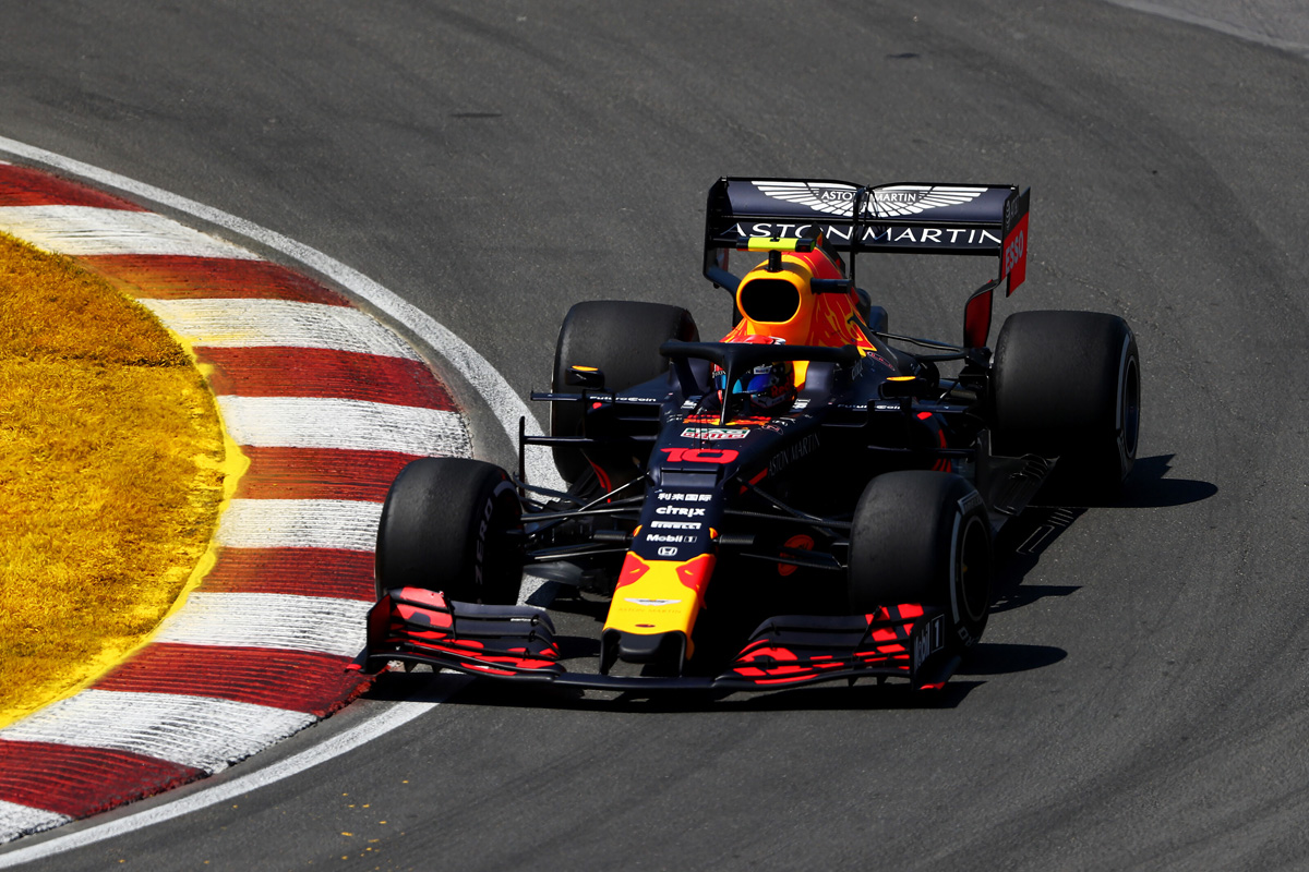 レッドブル、ホンダのF1エンジンを搭載しても遅い理由は?