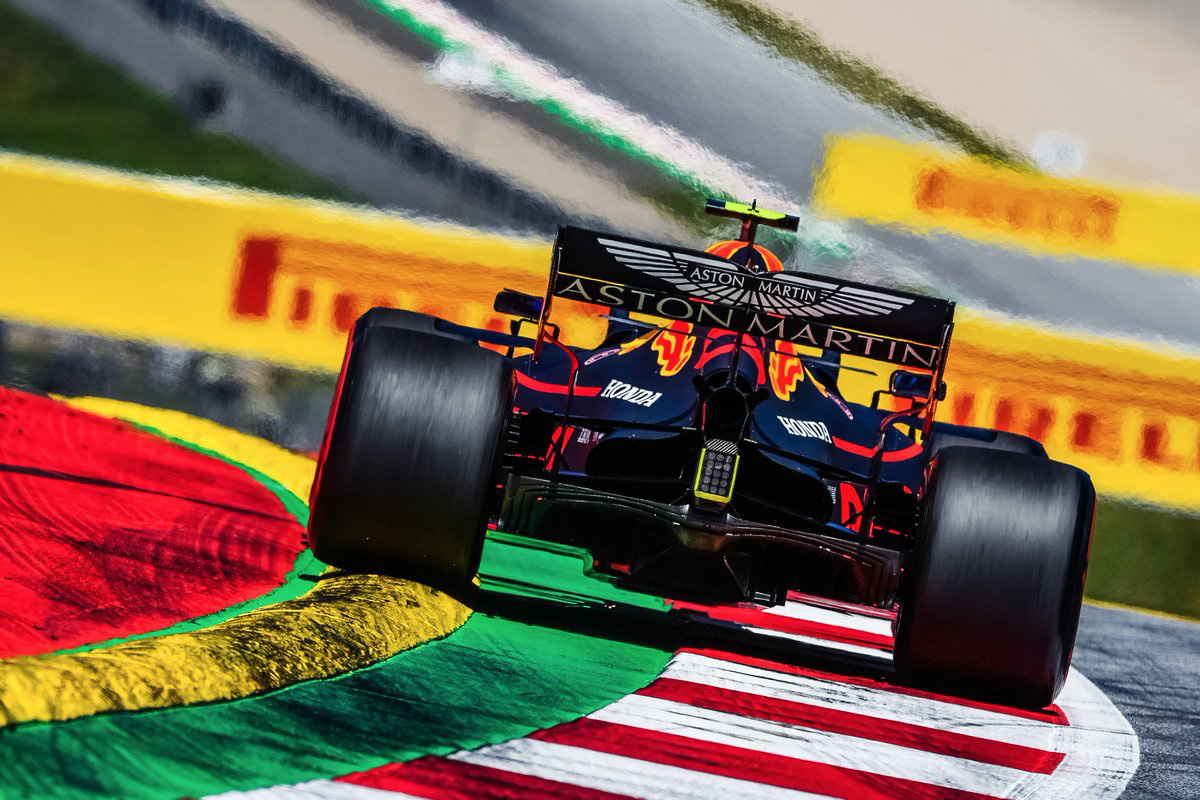 レッドブル・ホンダ、縁石でのF1マシン破損ですでに3500万円相当の損害