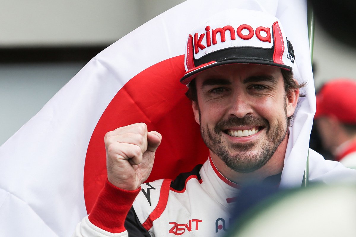 フェルナンド・アロンソ、レッドブル・ホンダのF1シートに売り込み