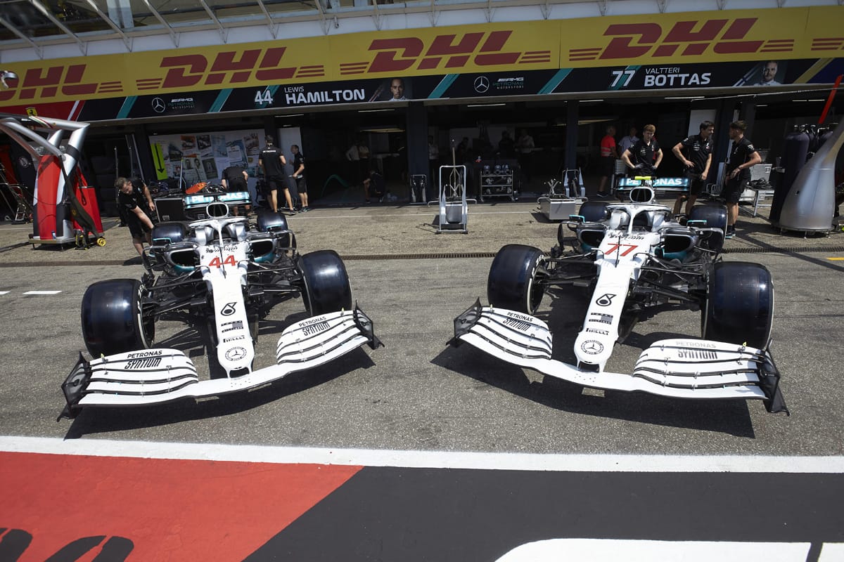 メルセデスF1、モータースポーツ125周年の特別カラーリングを披露
