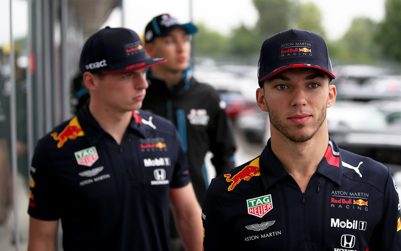 ルイス・ハミルトン 「レッドブル・ホンダのF1シートには空席がある」
