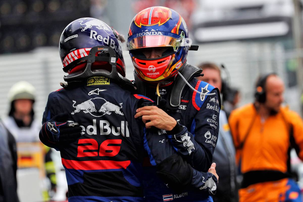 アレクサンダー・アルボン 「クビアトのフィードバックから学んだ」