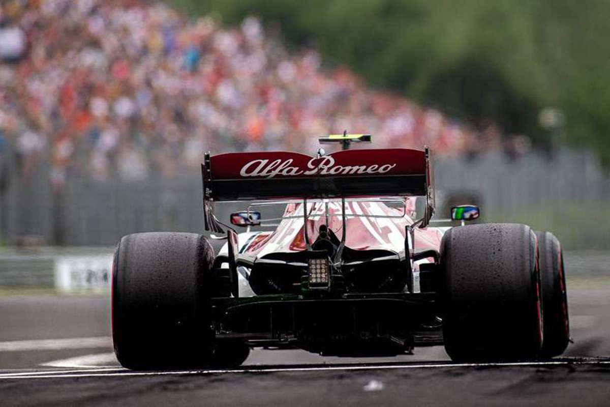 ハースとアルファロメオ、フェラーリの新型F1エンジンを投入