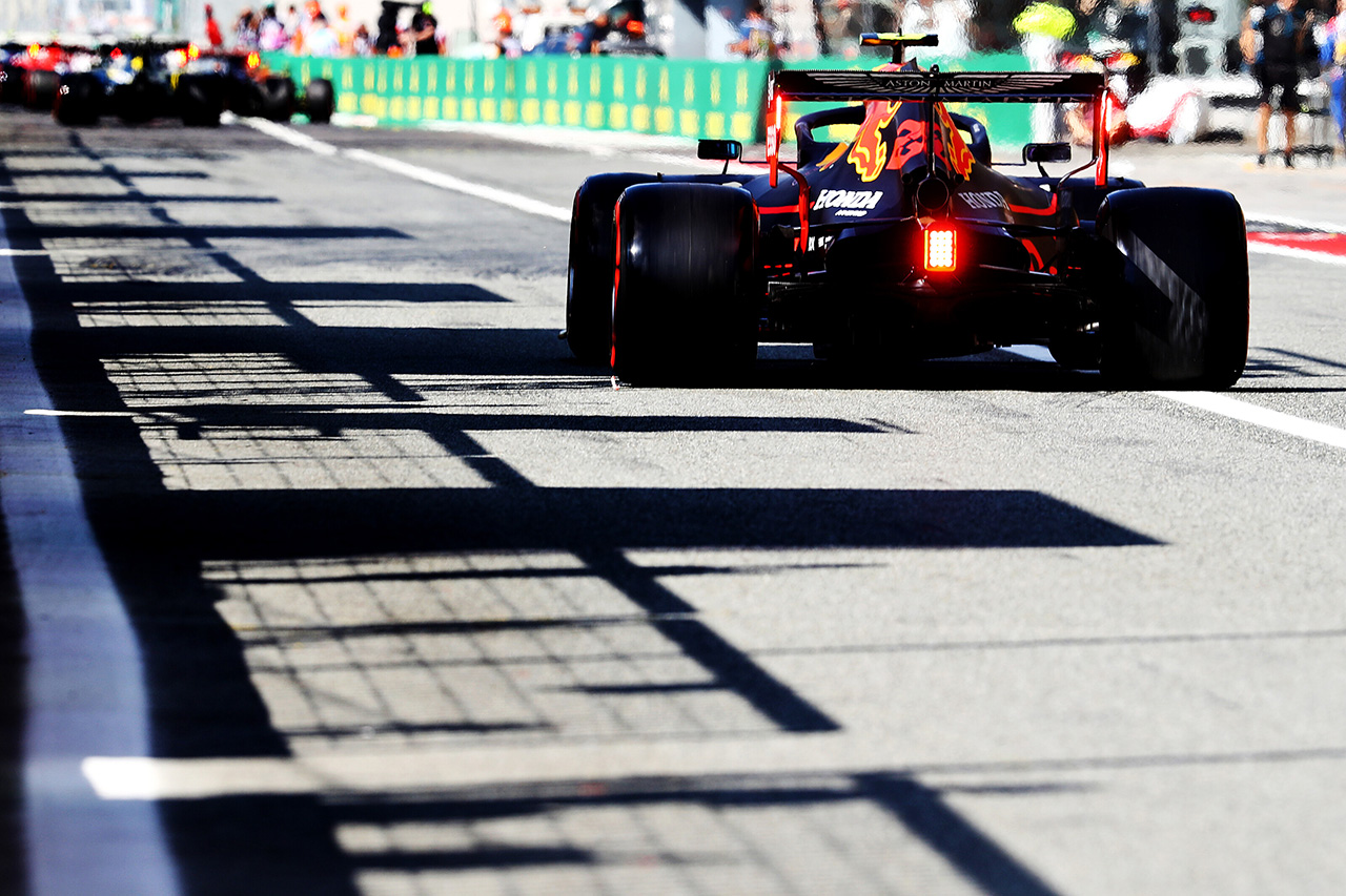 レッドブルF1代表 「アルボンには良いペースがあったので苛立たしい」