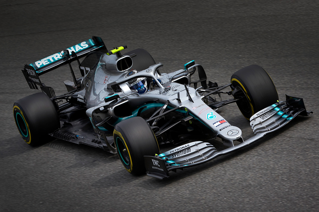 メルセデスF1代表、バルテリ・ボッタスのレースクラフトに苦言