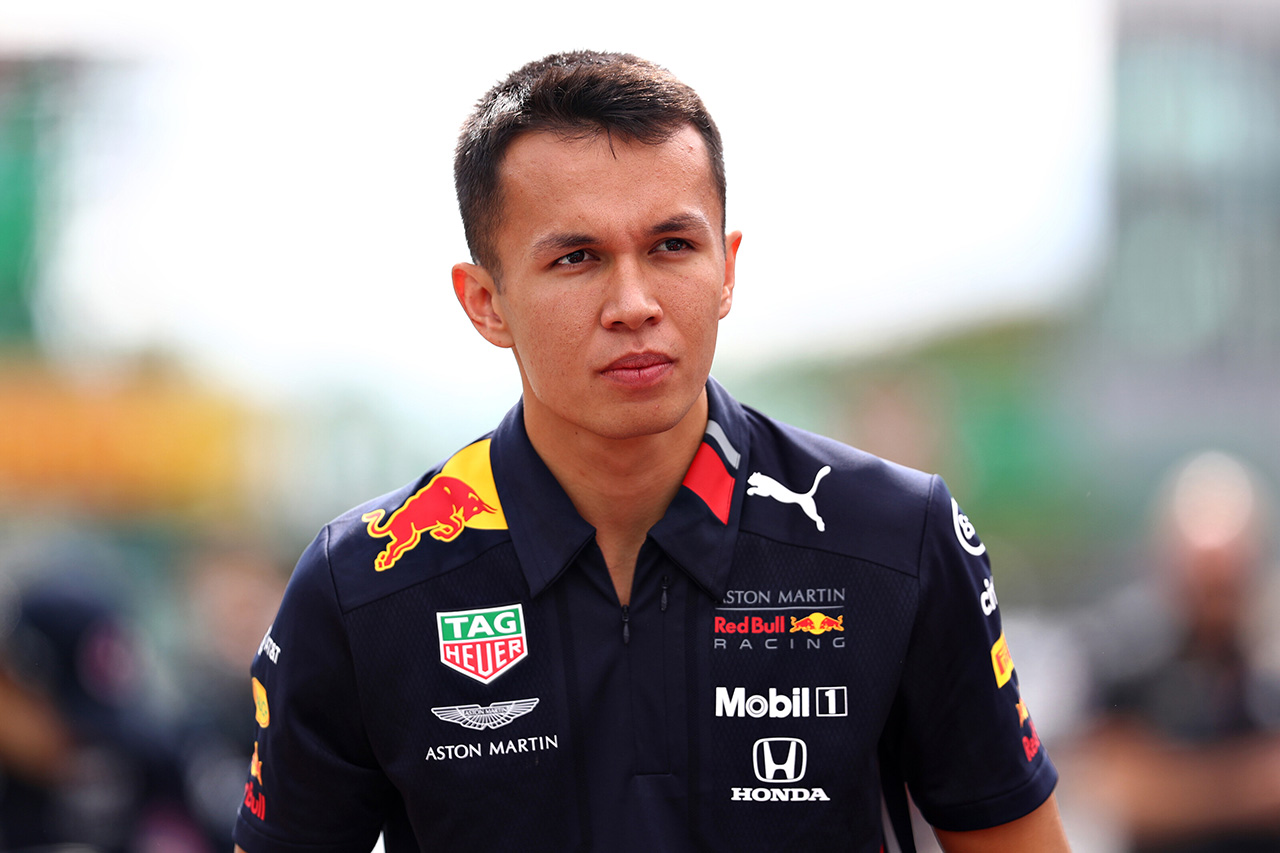 トロロッソF1代表 「アルボンは2020年もレッドブル・ホンダに残れる」