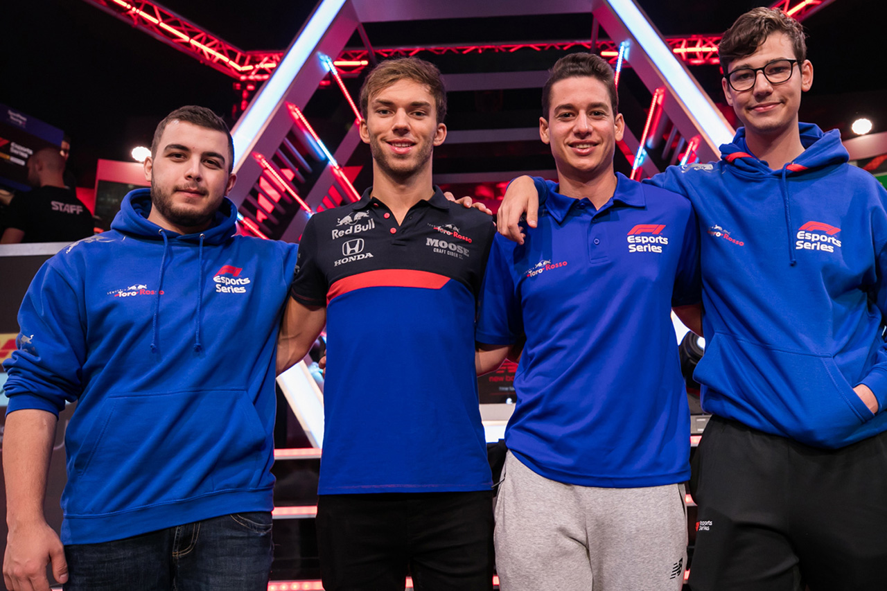 ピエール・ガスリー「F1 Esportsは現実と同じくらいエキサイティング」