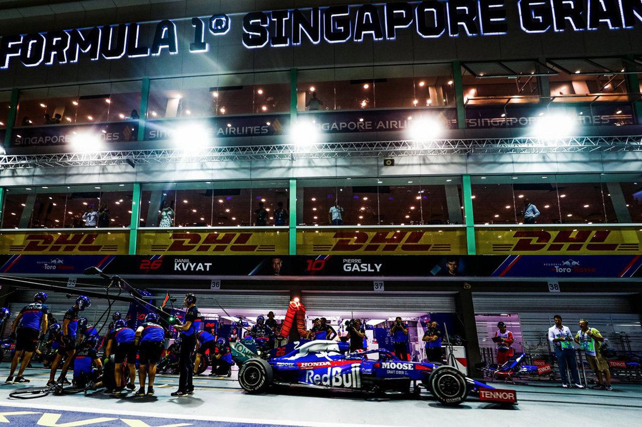 F1シンガポールGP 予選Q1 結果 | ダニール・クビアトがノックアウト