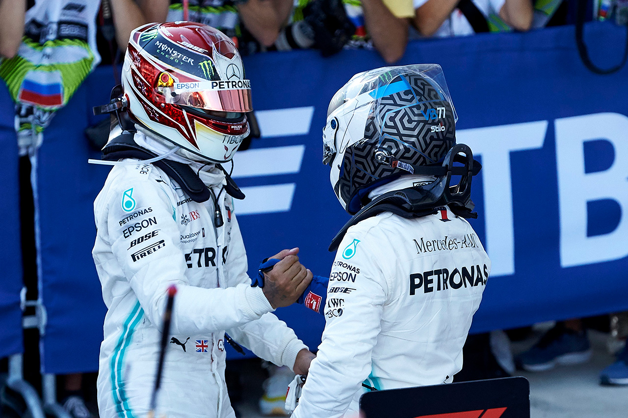 ルイス・ハミルトン 「フェラーリのドライバー間にはリスペクトがない」
