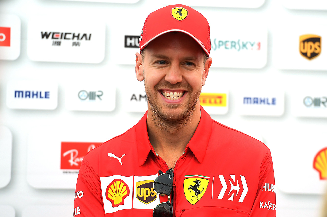 セバスチャン・ベッテル 「メルセデスはF1チームとして完璧に近い」
