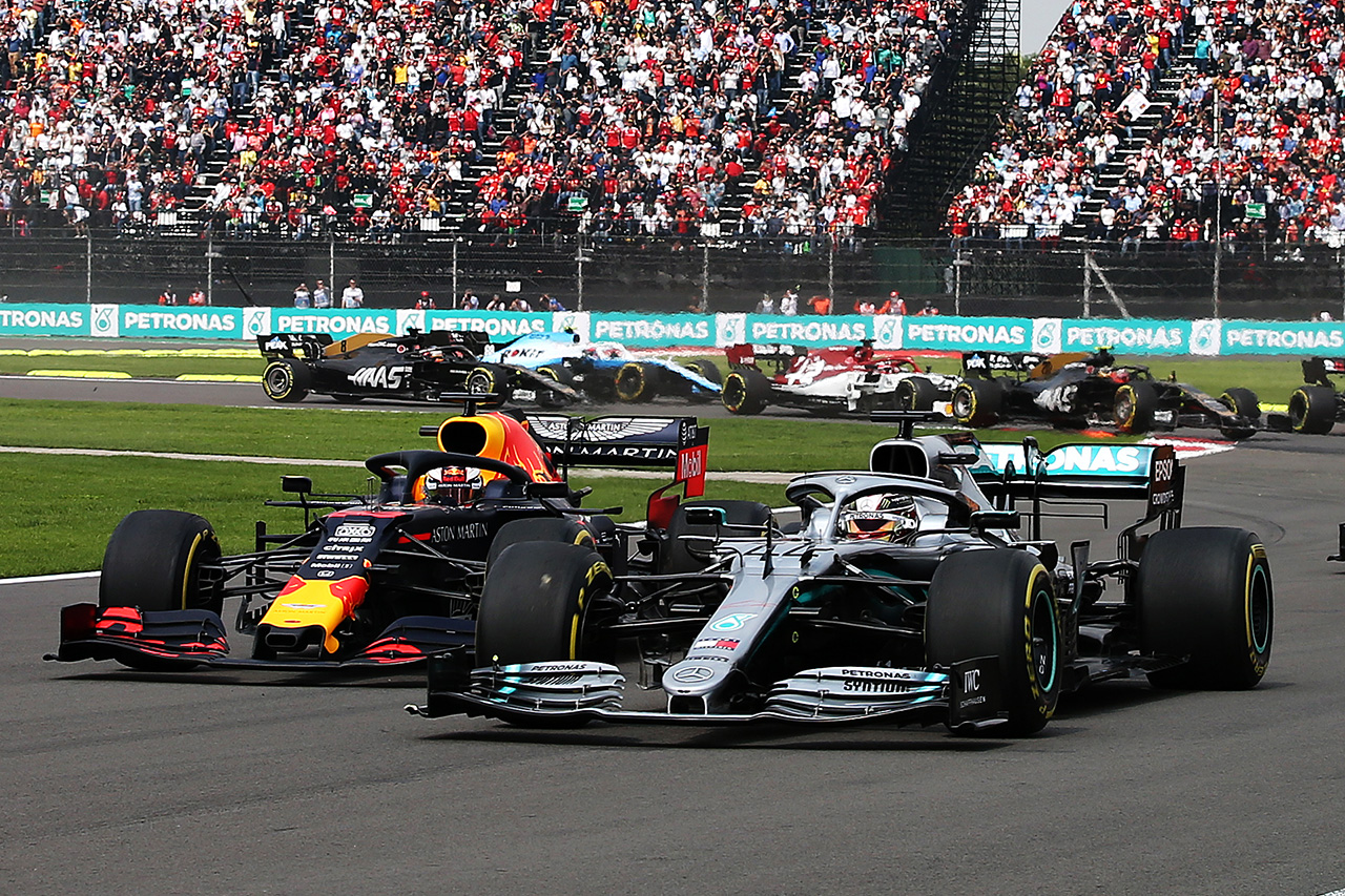 レッドブルF1 「ハミルトンとの接触はフェルスタッペンに非はない」