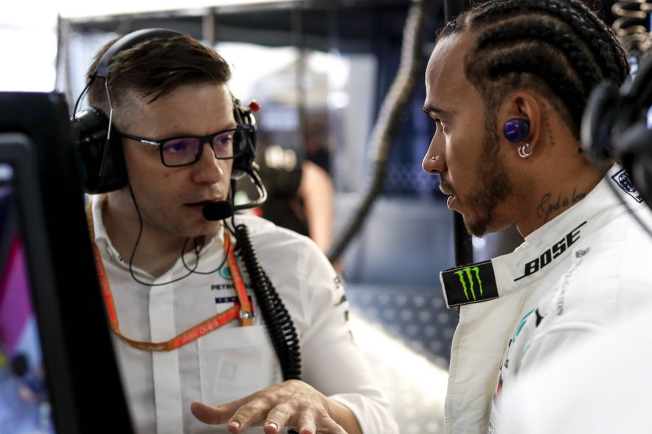 ルイス・ハミルトン、信頼するレースエンジニアの“ボノ”が現場復帰