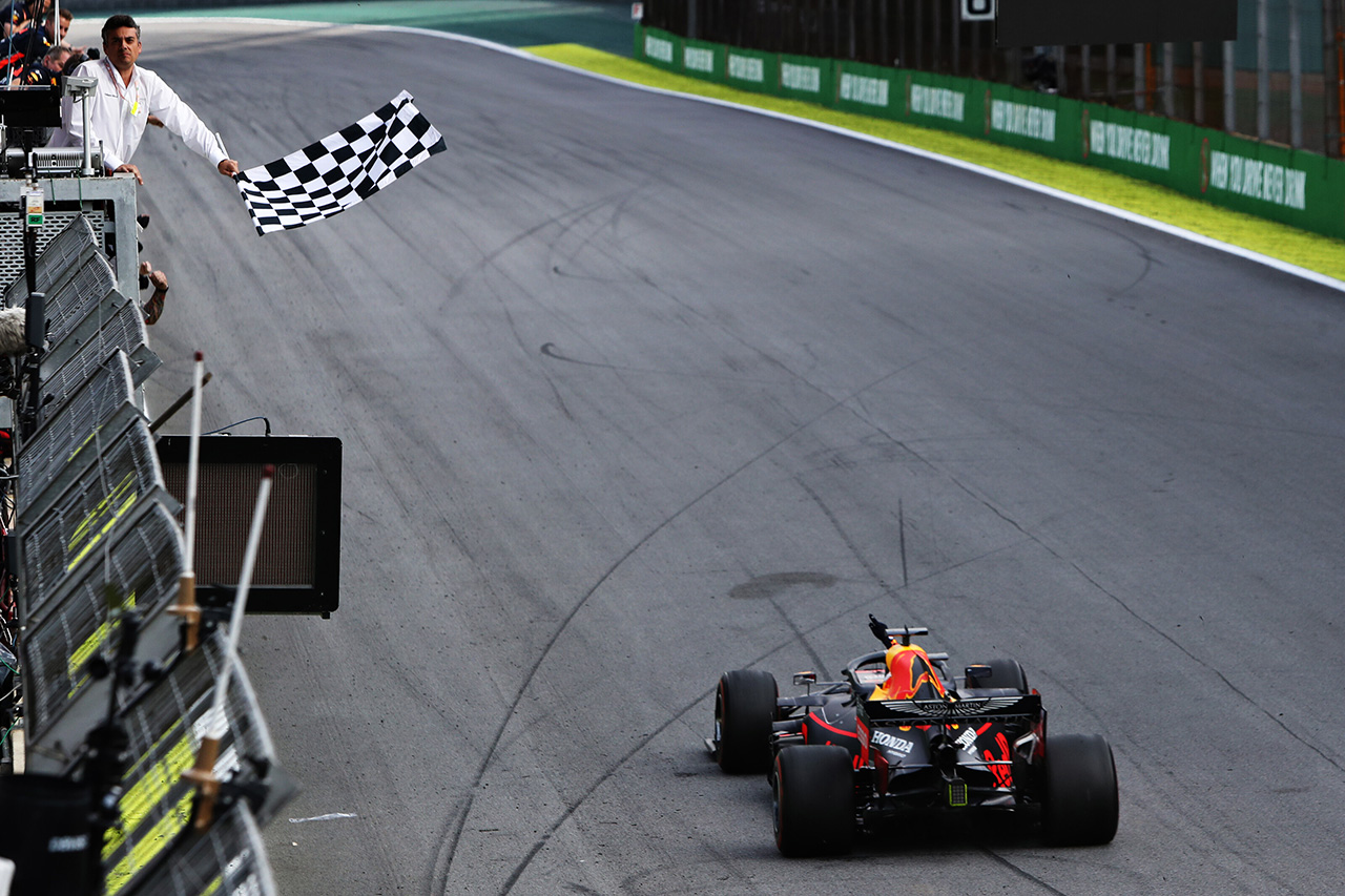 2019年 F1 ブラジルGP 決勝 | ピレリ タイヤ戦略解説