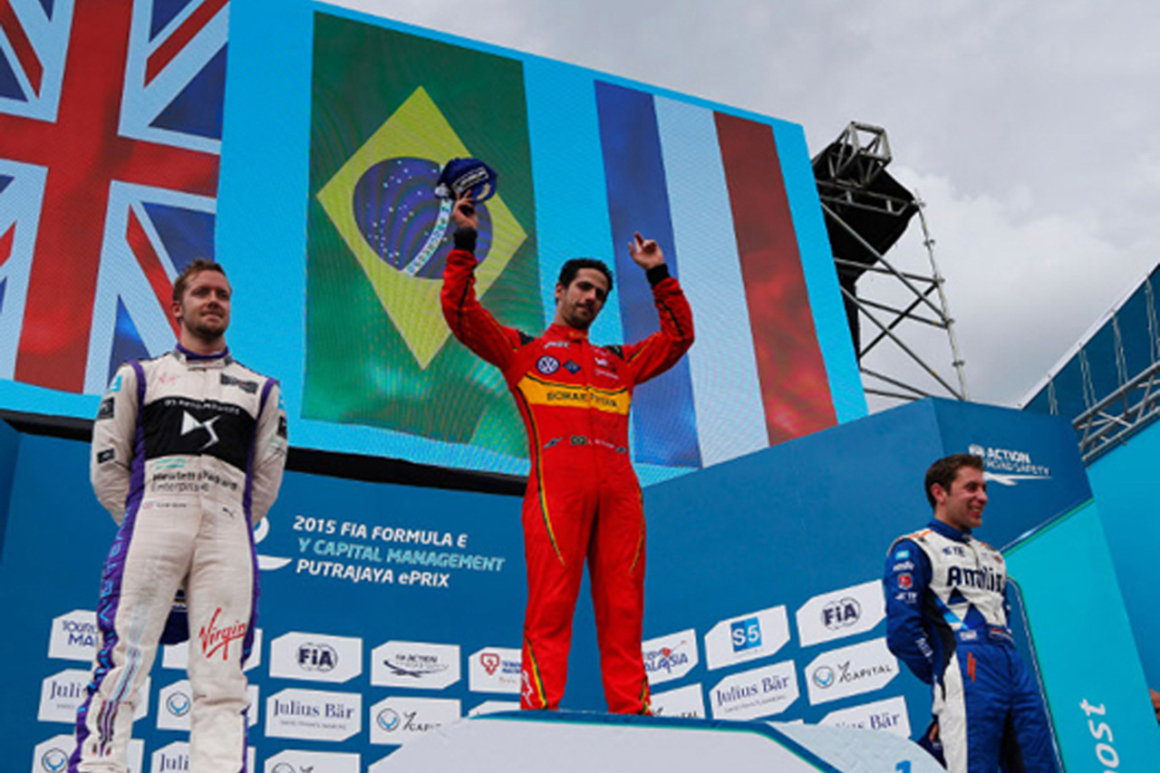 フォーミュラE 第2戦 結果:ルーカス・ディ・グラッシが優勝