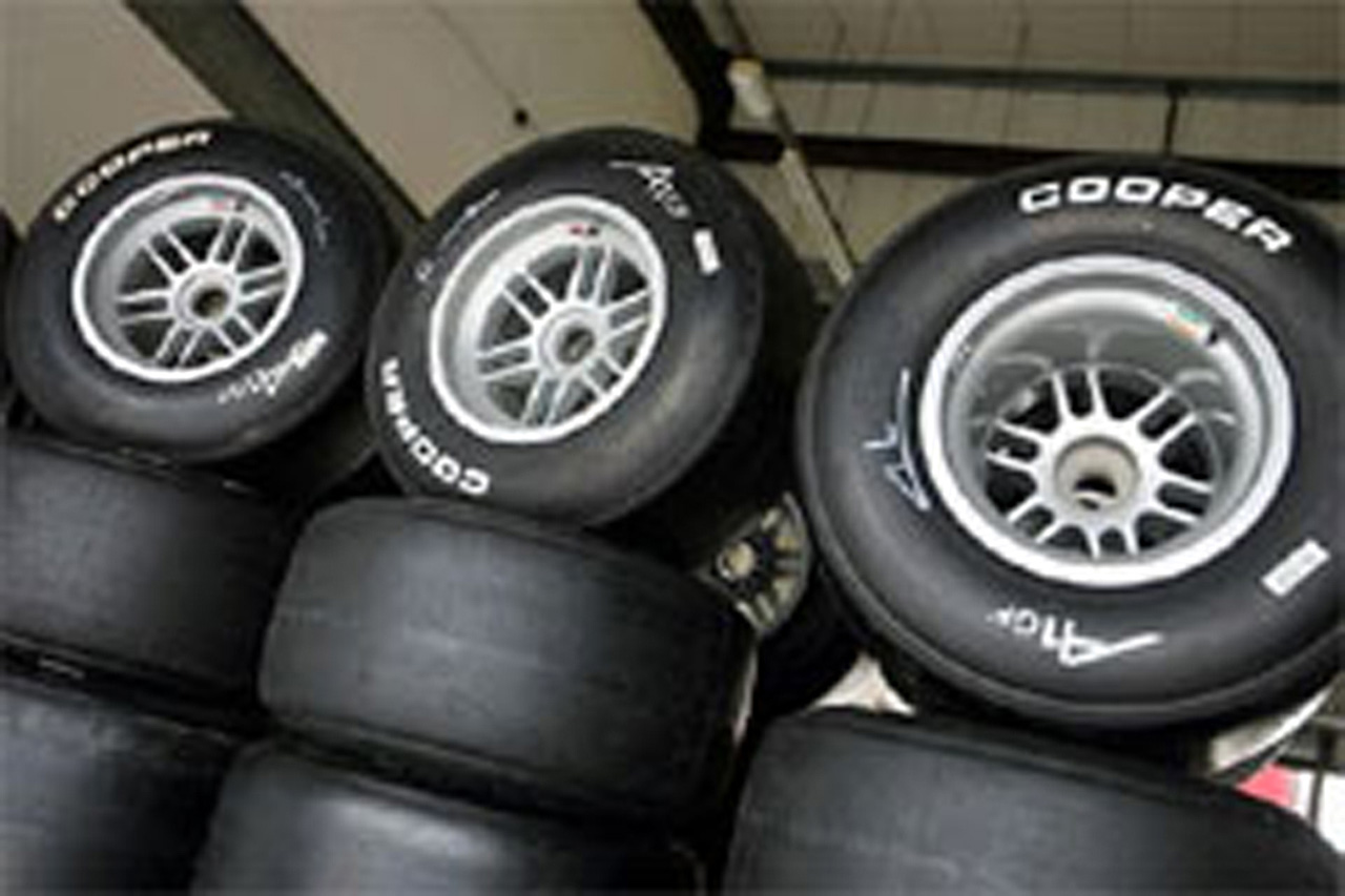 クーパー・エイボン、2011年のF1タイヤ供給に参入か