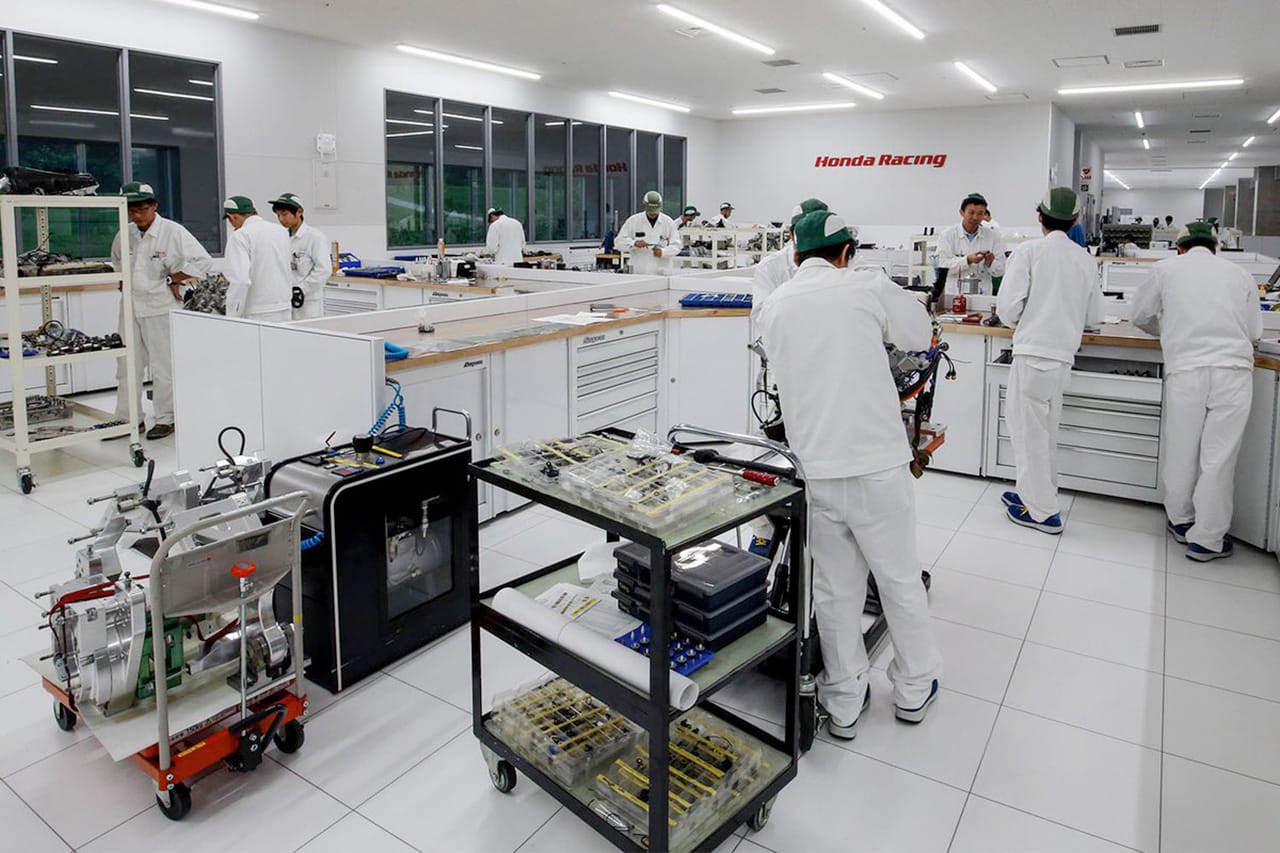 ホンダF1 特集 | パワーユニット部品の内製化で信頼性を向上