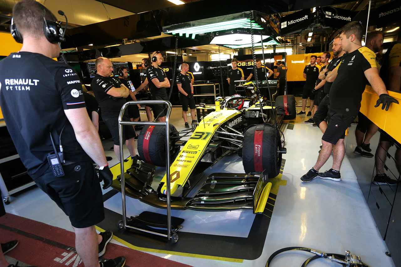 ルノーF1チーム代表 「我々以上に懸命に仕事をしているチームはいない」