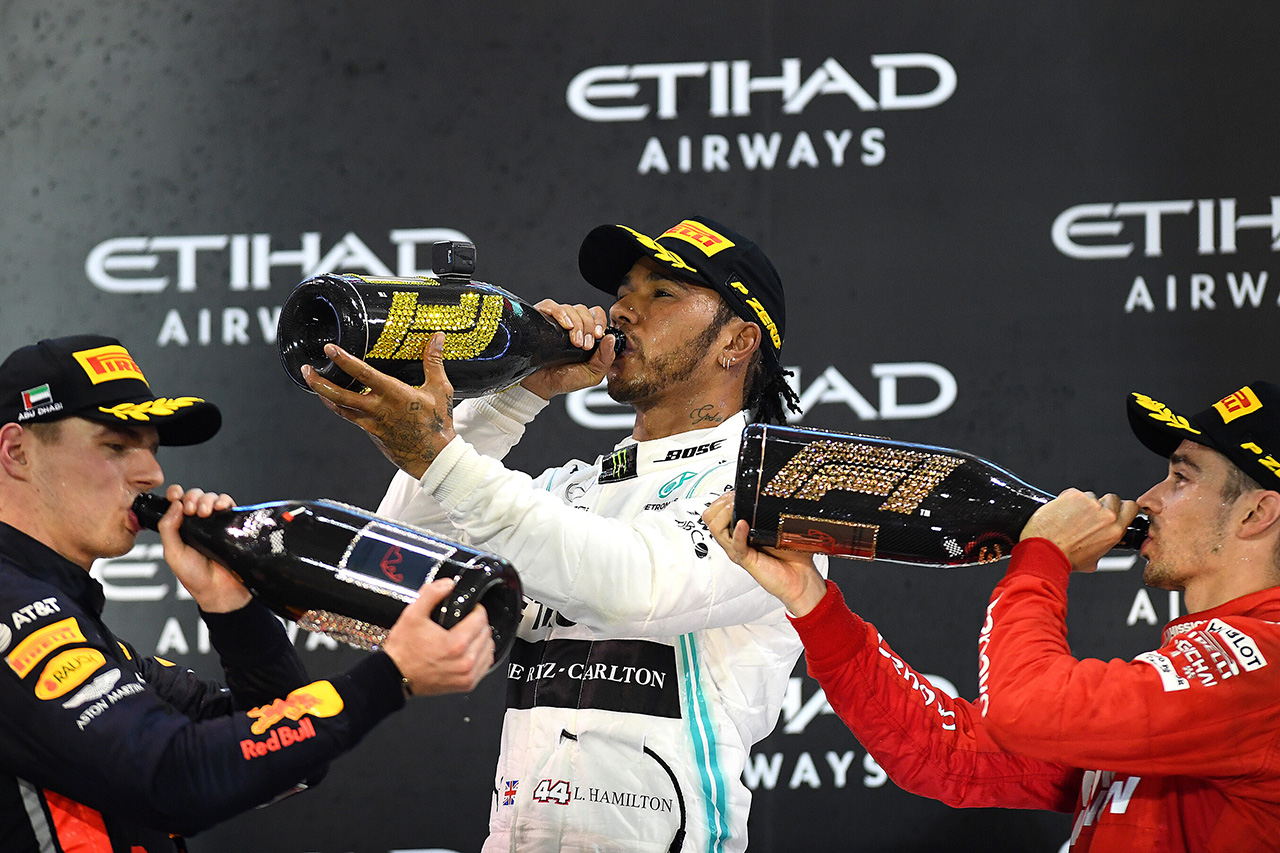 F1 | ハミルトンの去就がフェルスタッペンの早期契約延長に影響