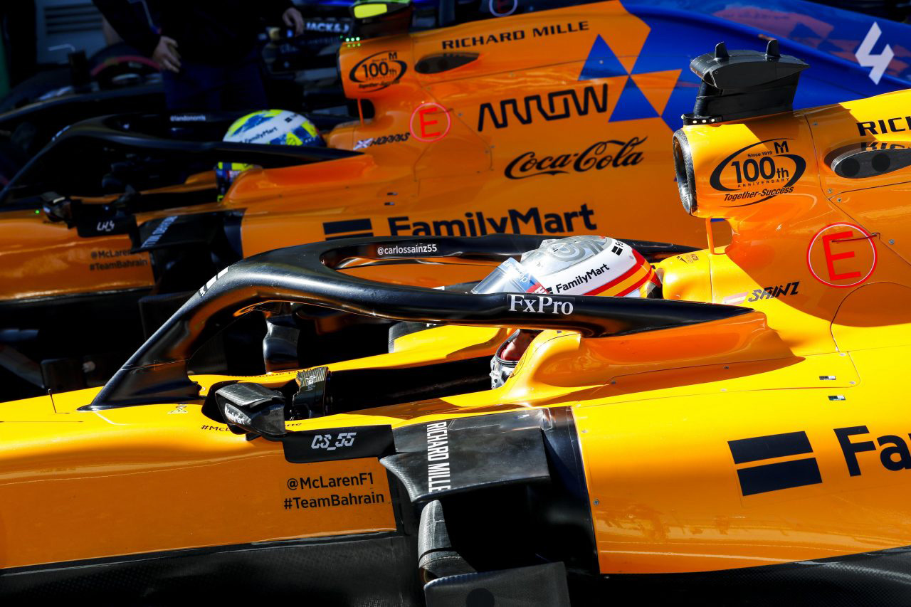 F1 | マクラーレン 「レッドブルはサインツが成功するには厳しい環境だった」