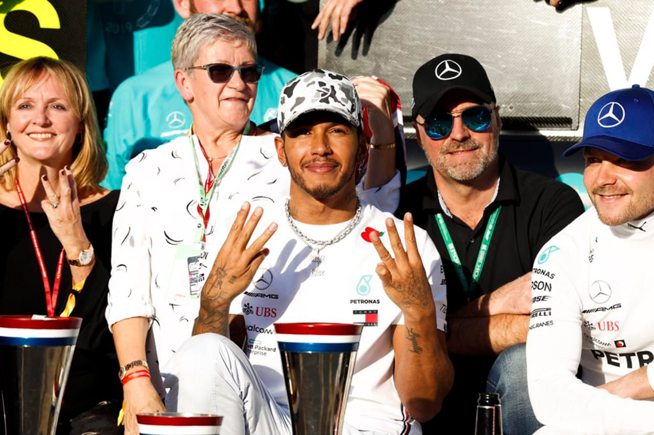 F1 | 「メルセデスに乗ればアロンソを含めた5～6人は王座を獲っていた」