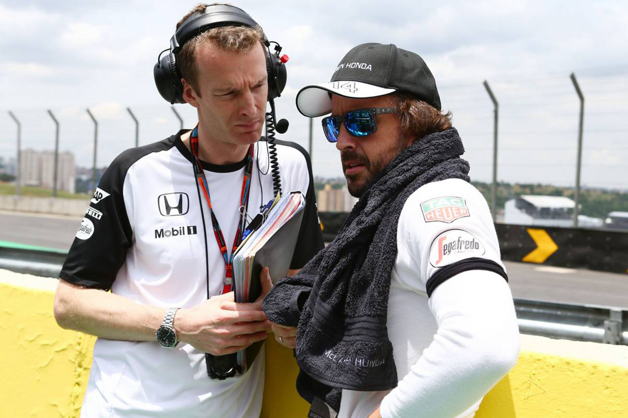 フェルナンド・アロンソ、ホンダF1批判を後悔も「エンジンは酷かった」