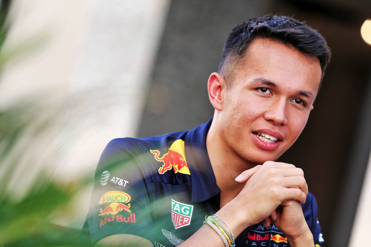 F1 | アレクサンダー・アルボン 「レッドブル・ホンダ残留で肩の荷が下りた」
