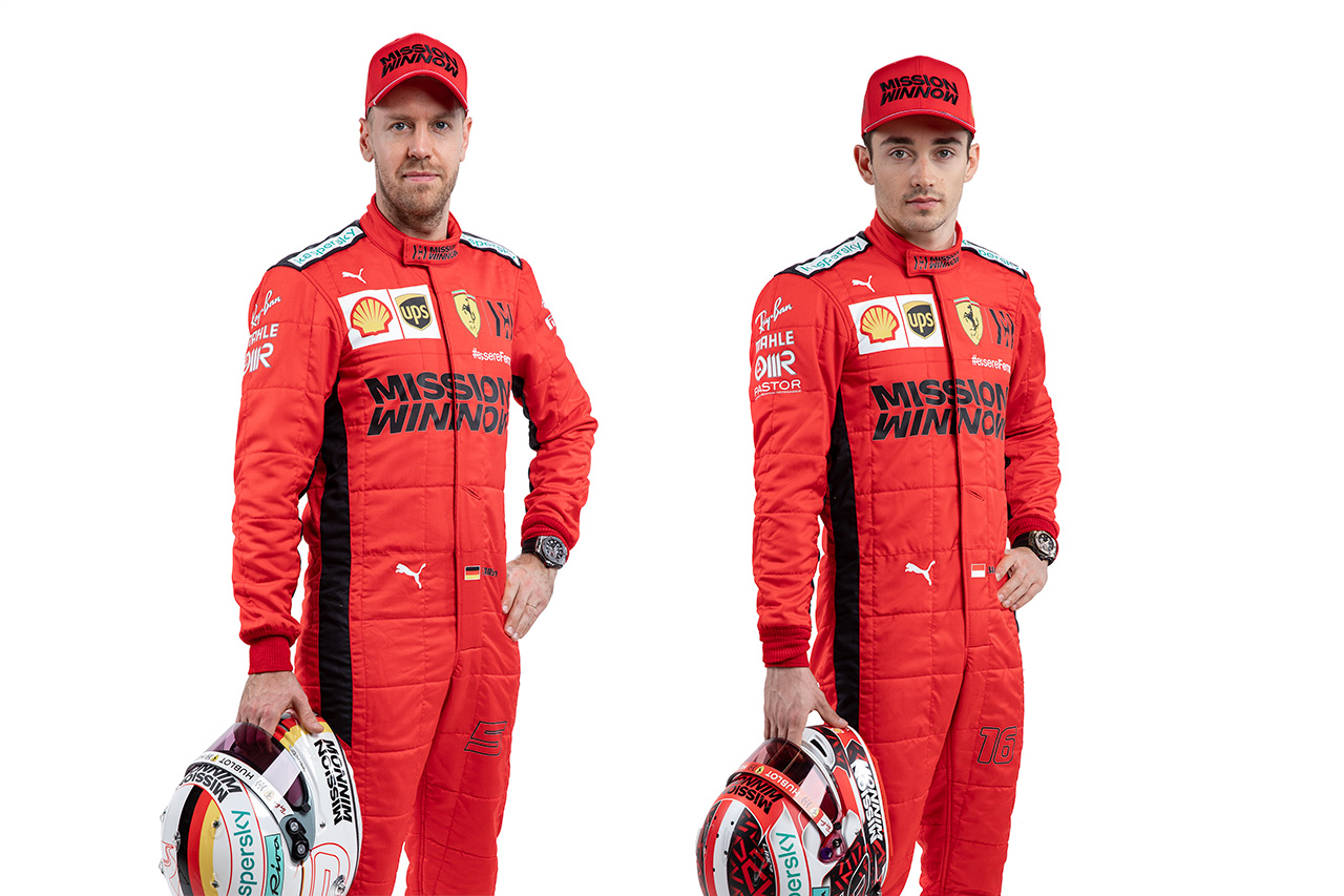 F1 | フェラーリ、2020年仕様のレーシングスーツを公開