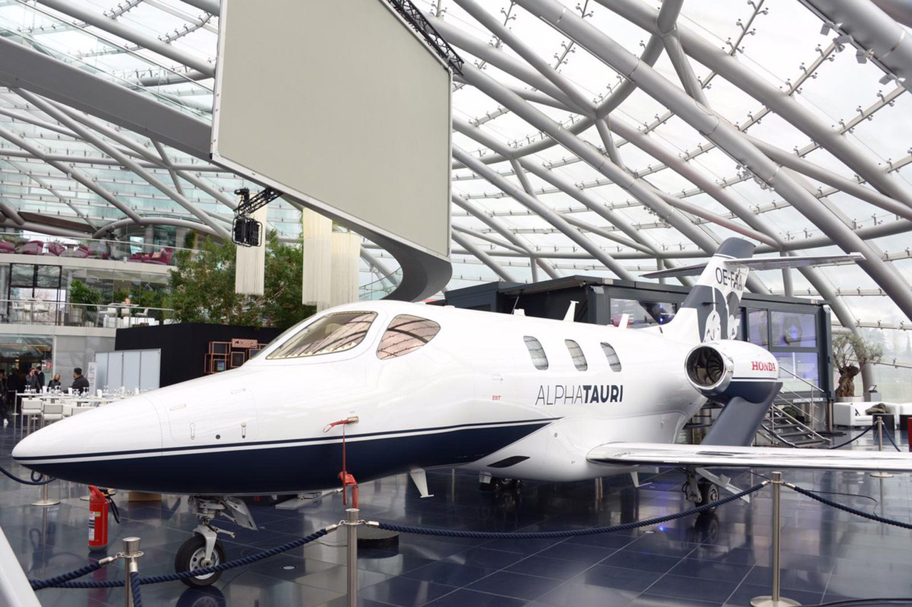 F1 | ホンダ、新生アルファタウリ・ホンダ AT01仕様のHondaJetを公開
