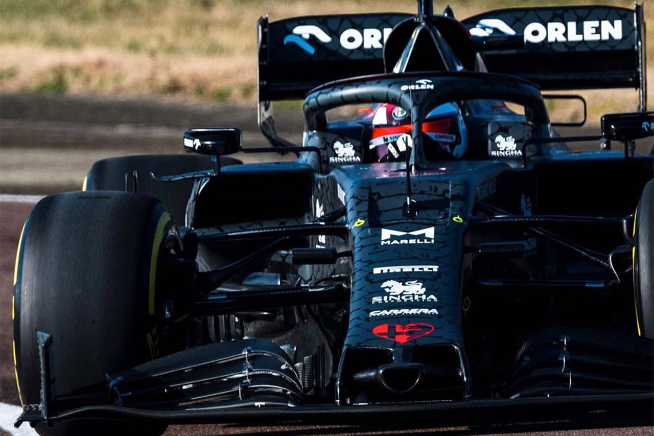 【F1動画】 アルファロメオ・レーシング、C39をシェイクダウン