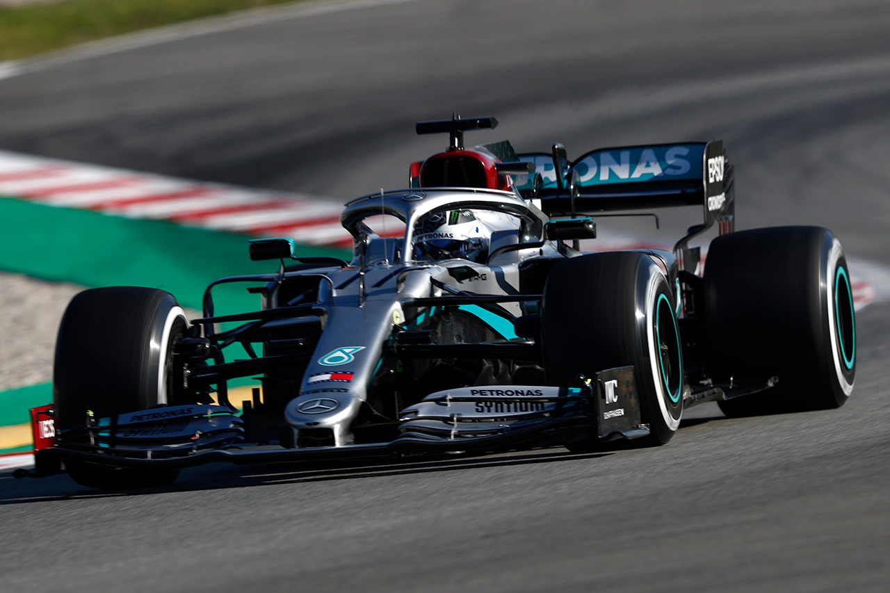 メルセデスF1 「W11は昨年よりダウンフォース面ではるかに優れている」