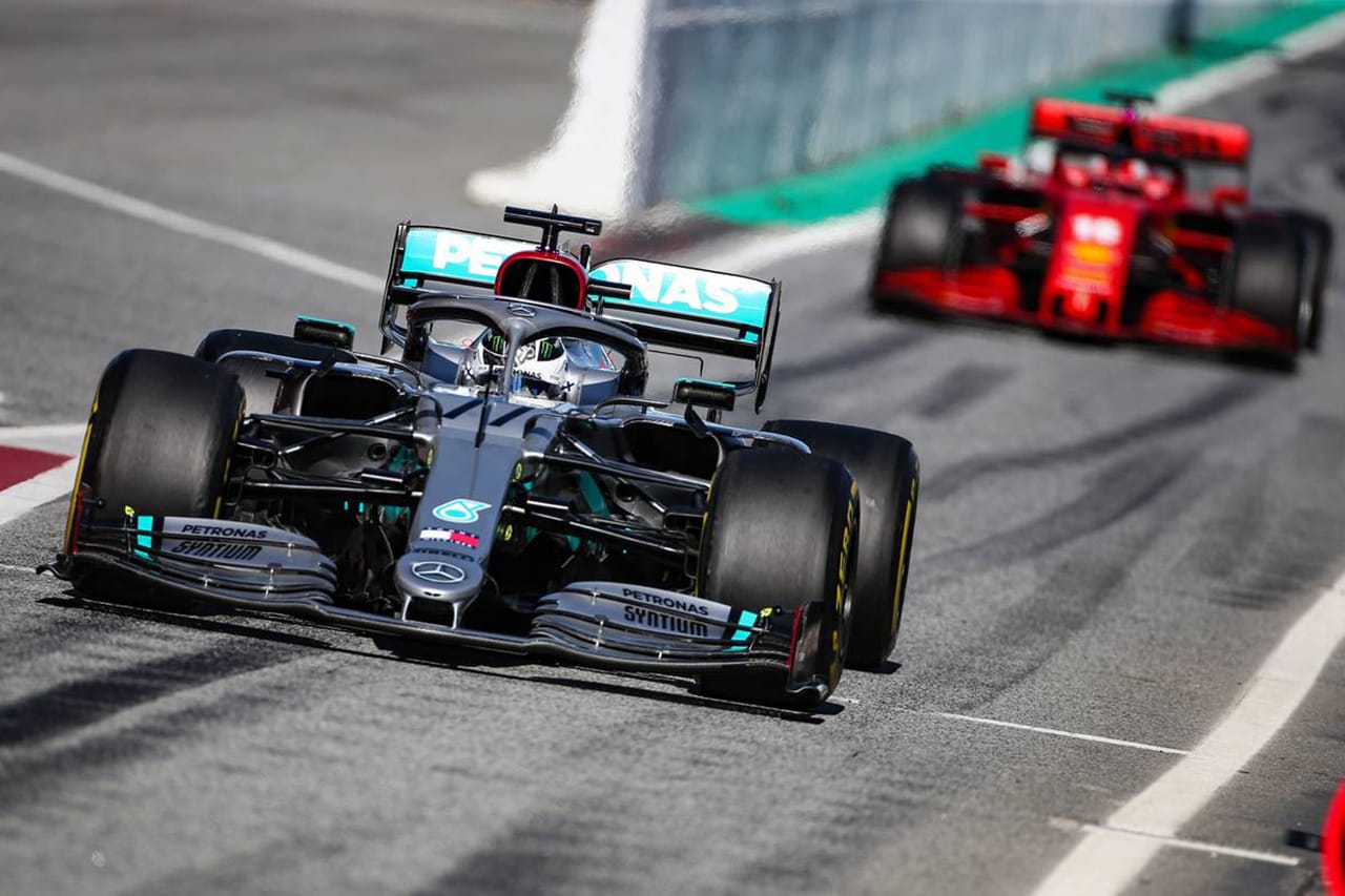 レッドブル・ホンダF1 「フェラーリを過小評価するのは愚かなこと」