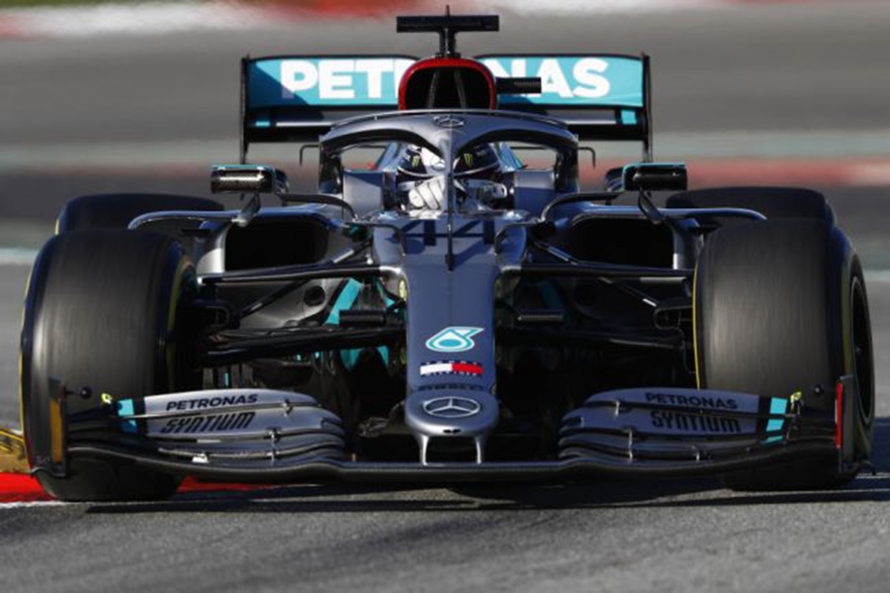 レッドブル・ホンダF1、メルセデスのDASシステムを弁護士とともに調査