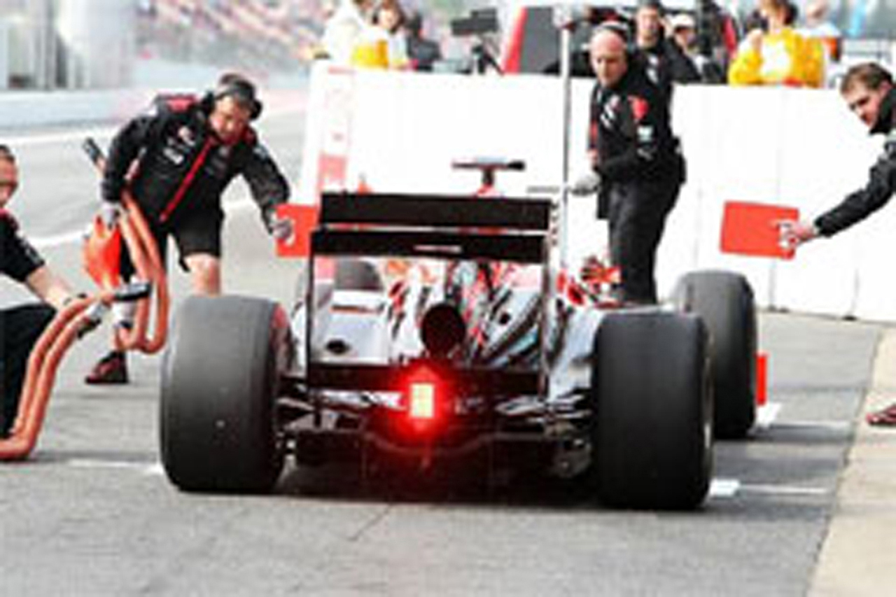 ヴァージン、新シャシーに苦戦 (F1スペインGP初日)